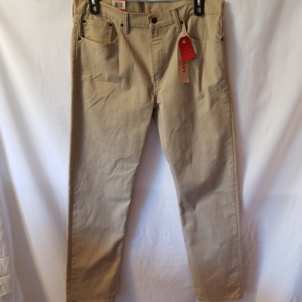 NWT Levi's Beige Jeans 502